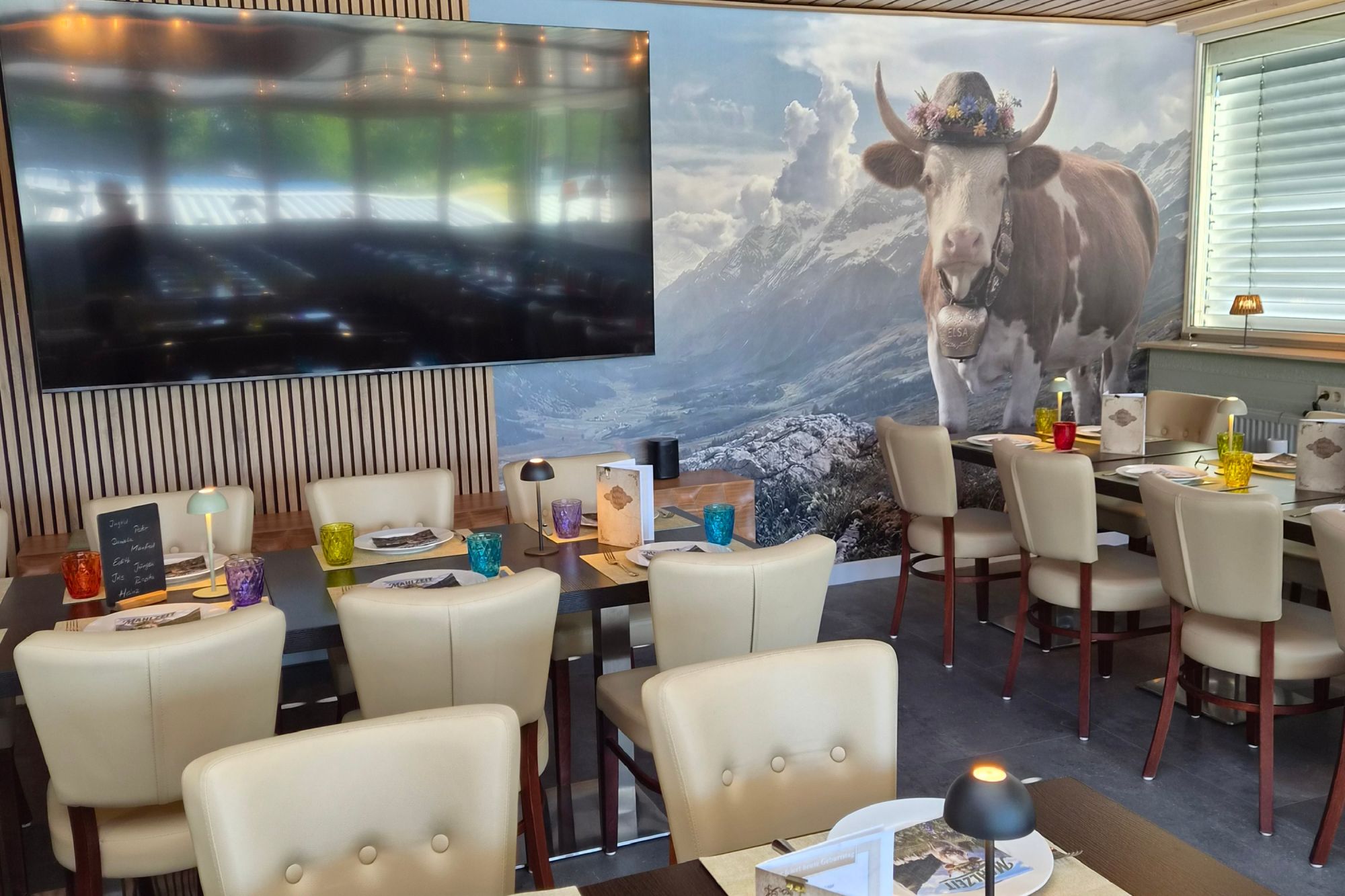 Lindhälder Lounge - Brandneu